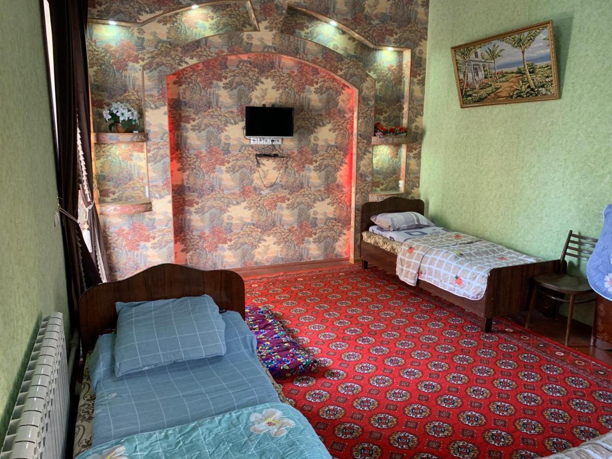 Muharram Homestay In The Neighborhood Of The Registan Square, 家族 ゲストハウス 撒马尔罕 外观 照片