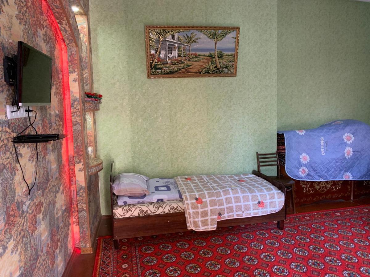 Muharram Homestay In The Neighborhood Of The Registan Square, 家族 ゲストハウス 撒马尔罕 外观 照片