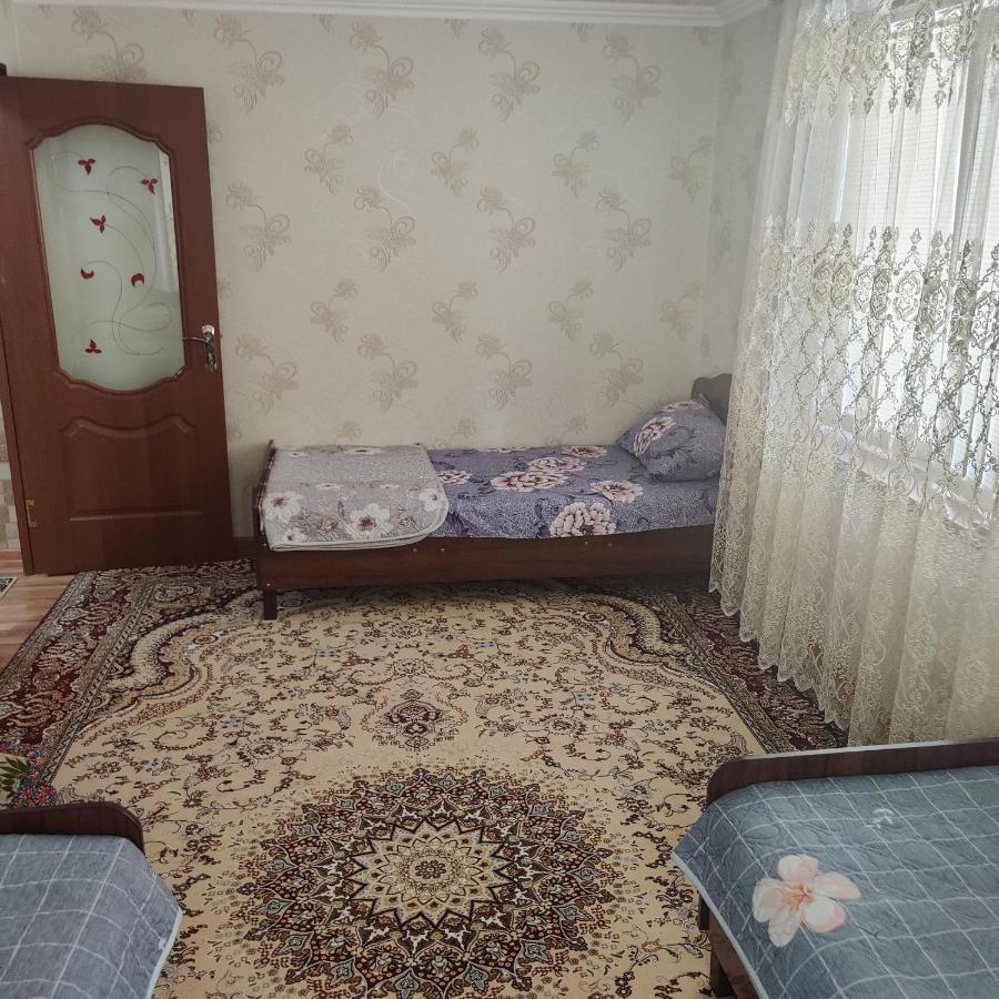 Muharram Homestay In The Neighborhood Of The Registan Square, 家族 ゲストハウス 撒马尔罕 外观 照片